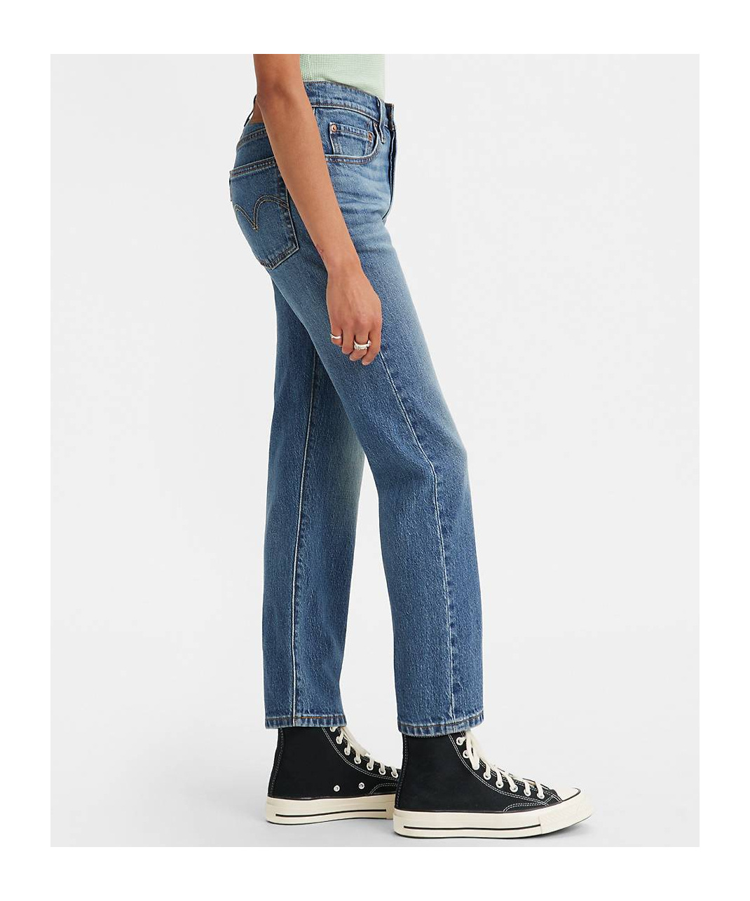 Shop Levi's 501 Cropped Jeans In Blue