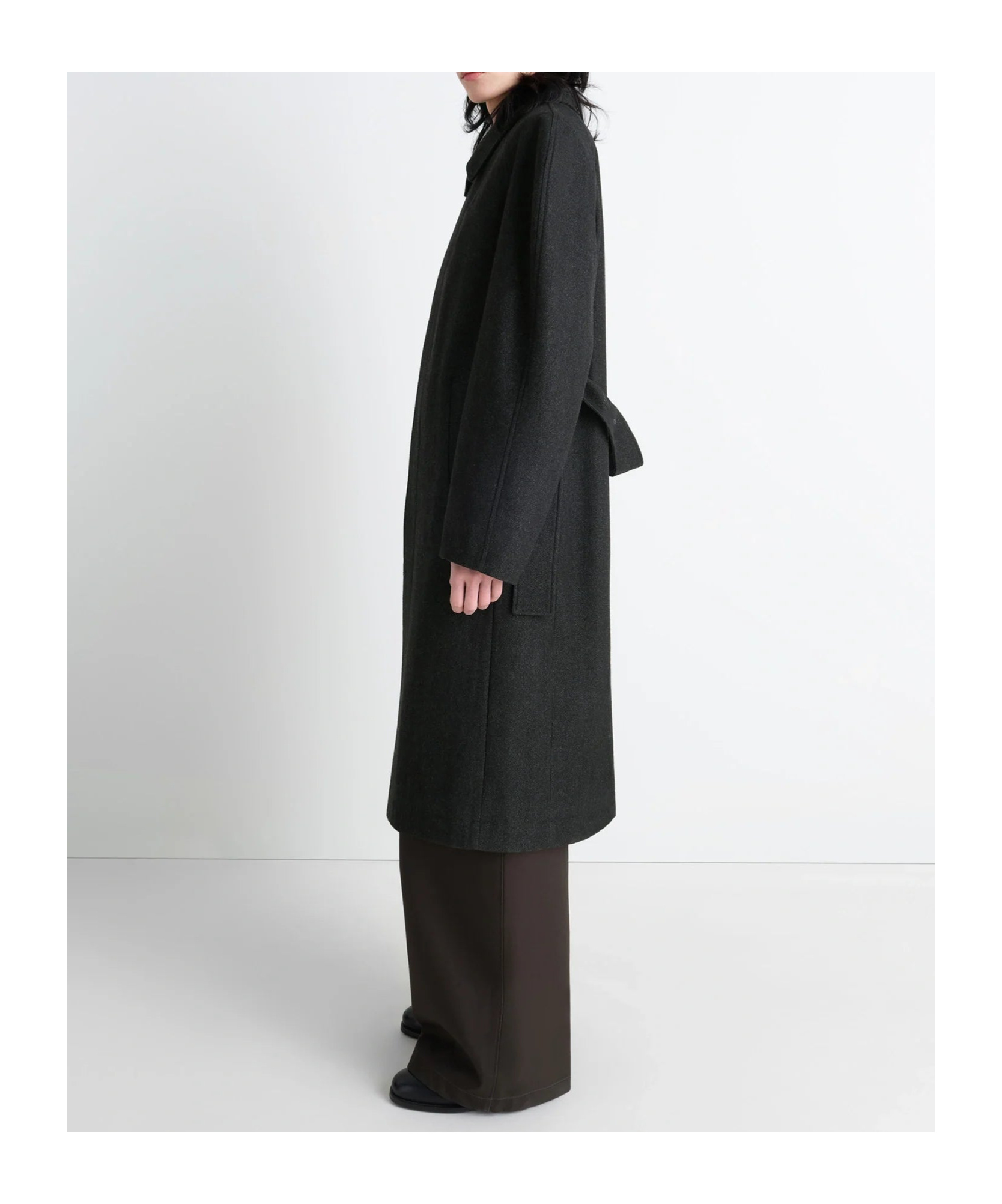 Lemaire Raglan-sleeve Belted Coat In Black