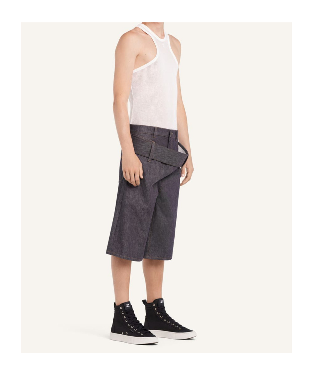 Courrèges Buttoned Knee-length Shorts With Rear And Side Pockets In Gray