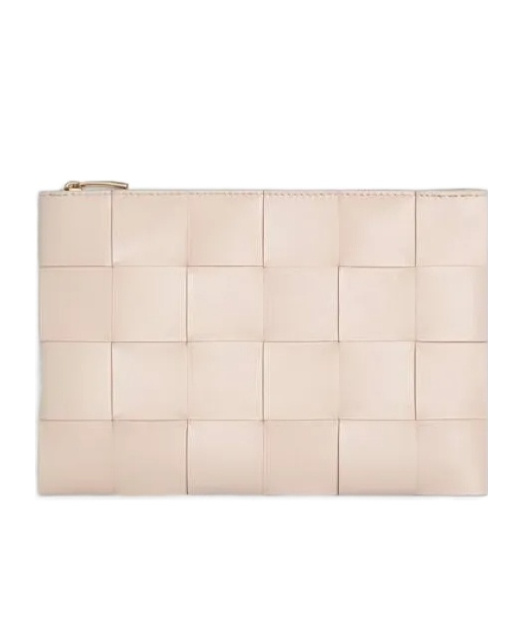 Bottega Veneta Intrecciato Clutch Bag In Nude