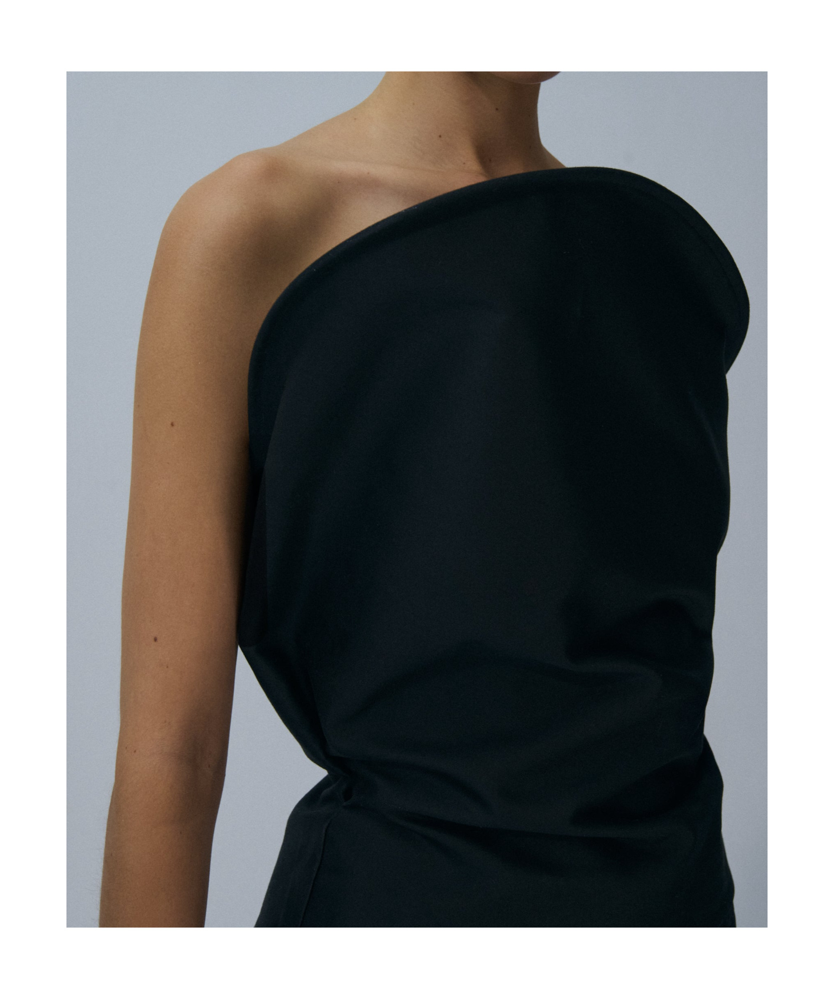 Magda Butrym Sculptural One-shoulder Bustier With Architectural Elements In Black