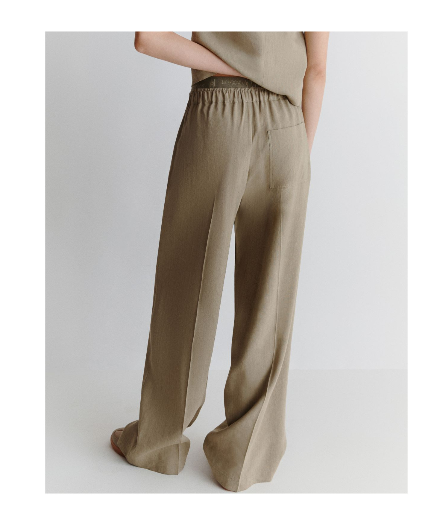 Marella Straight-fit Stretch Viscose And Linen Trousers In Brown