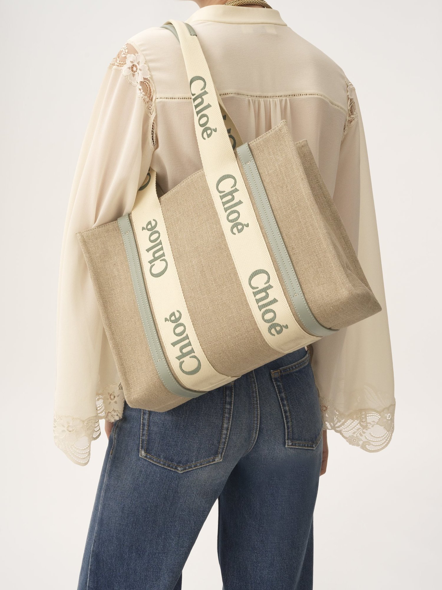 Chloé Woody Tote Bag In Linen