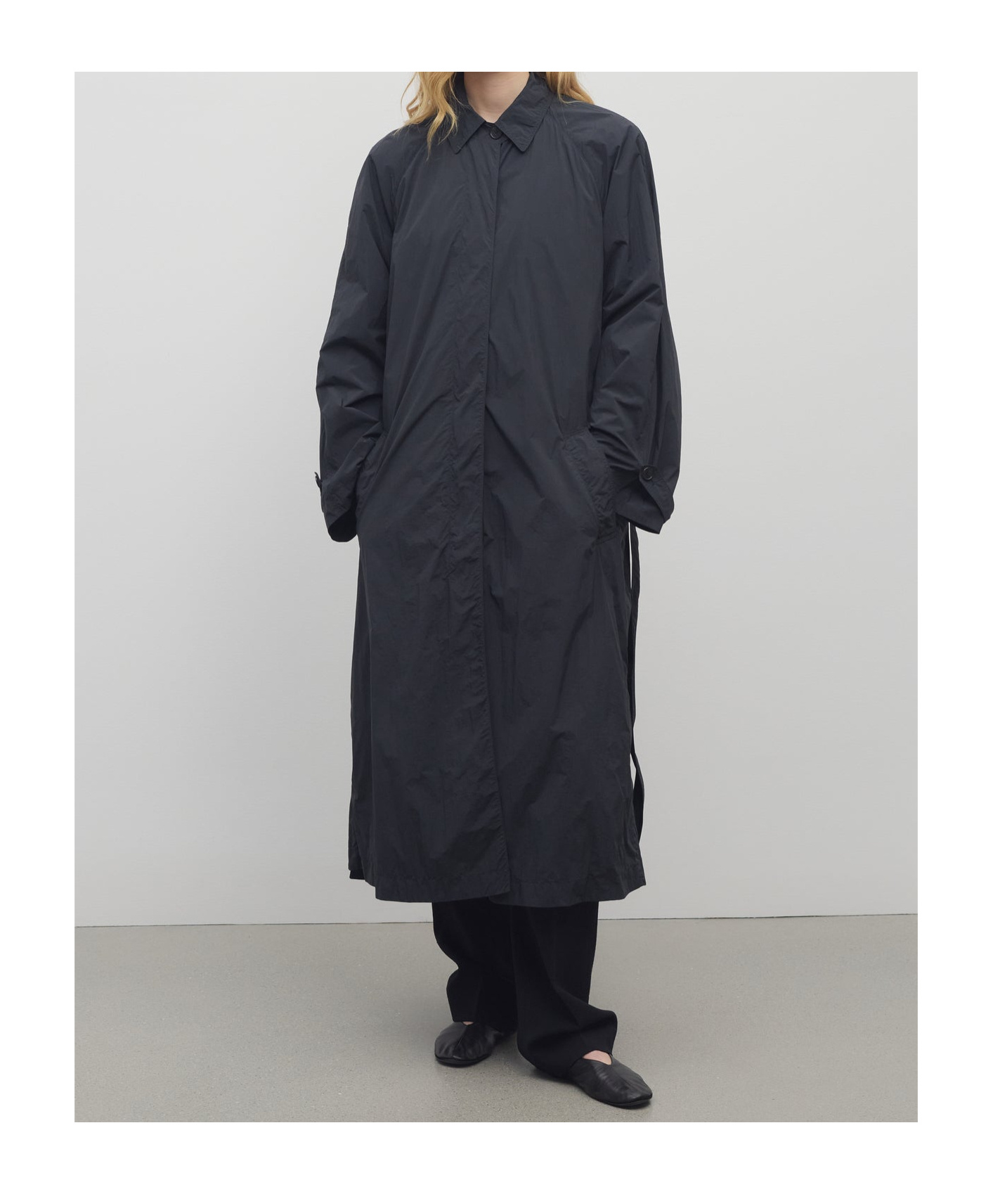 The Row Long Sleeve Coat In Black
