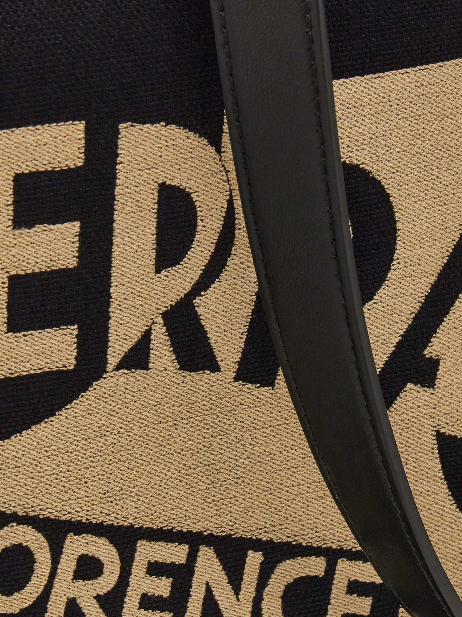 FERRAGAMO LARGE LOGO SHOULDER BAG