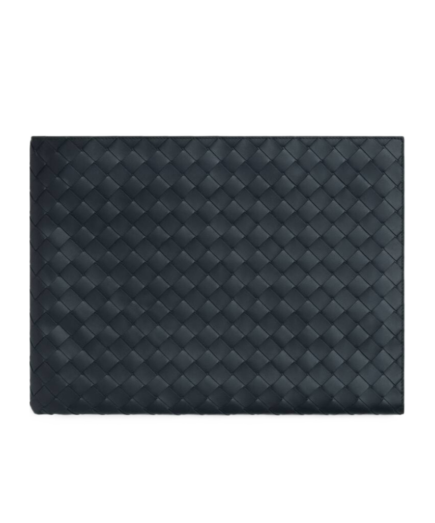 Bottega Veneta Half-zipper Clutch In Black