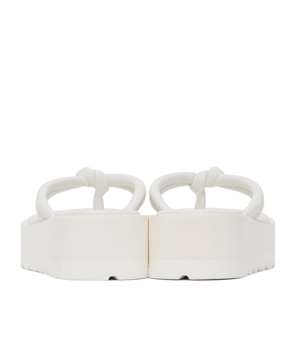 Gianvito Rossi Thick Sole Flat Sandals In White