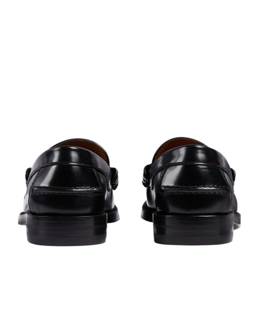 Gucci Interlocking G Leather Loafers In Black