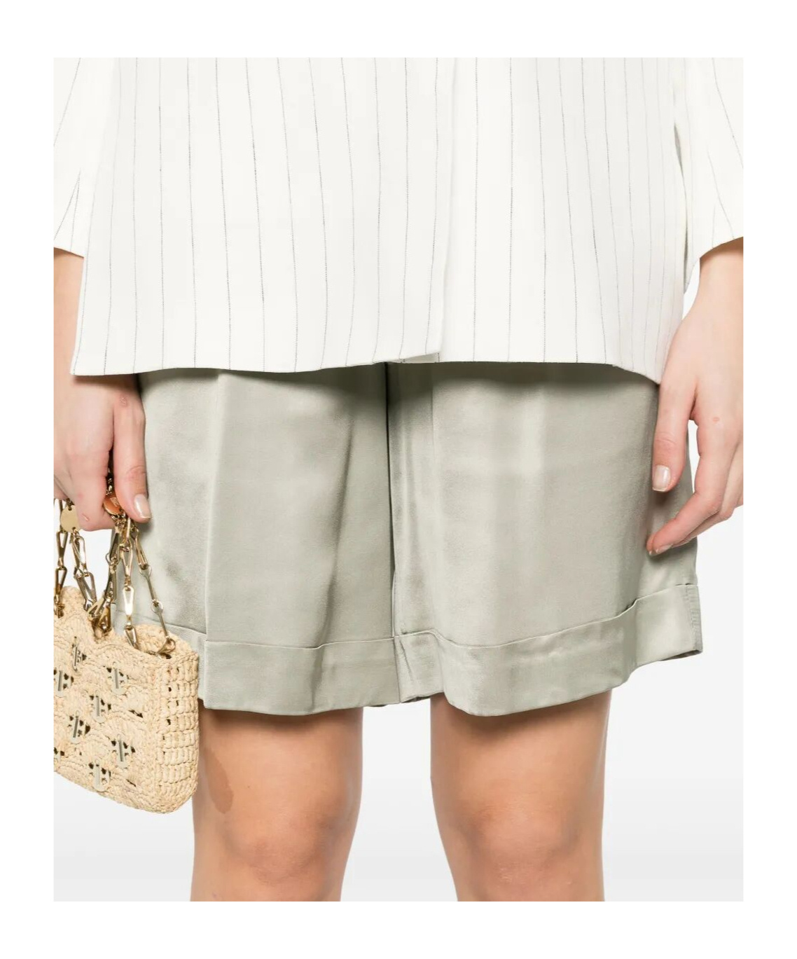 Peserico Tailored Bermuda Shorts With Satin Finish In Nude