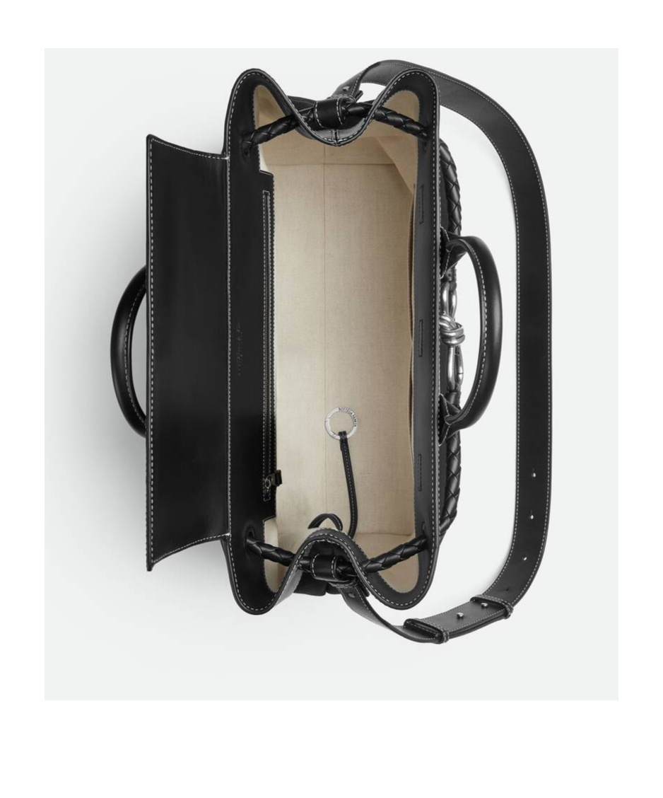 Bottega Veneta Andiamo Voyager In Black
