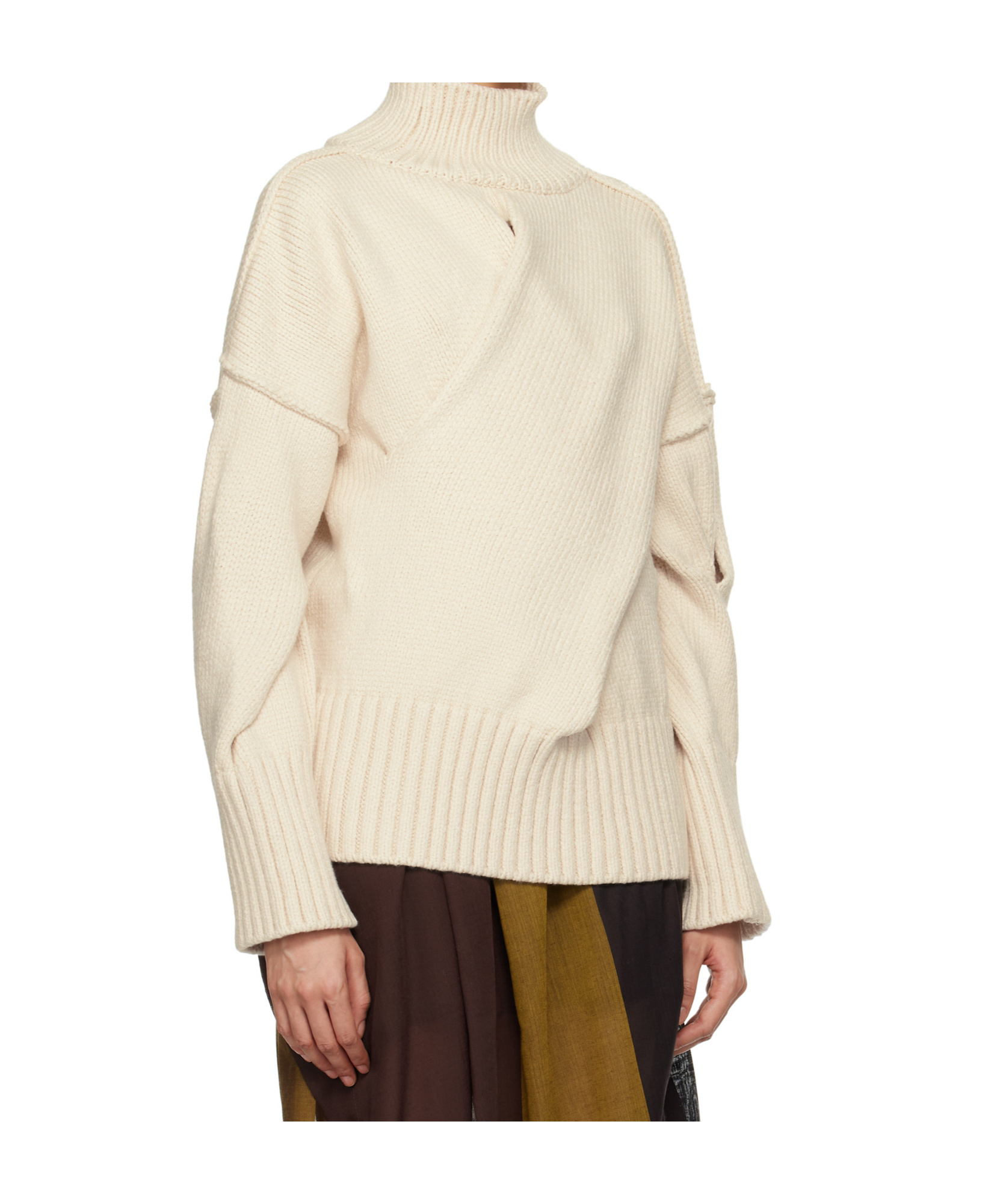 Issey Miyake Off-white Brobdingnag Turtleneck In Nude