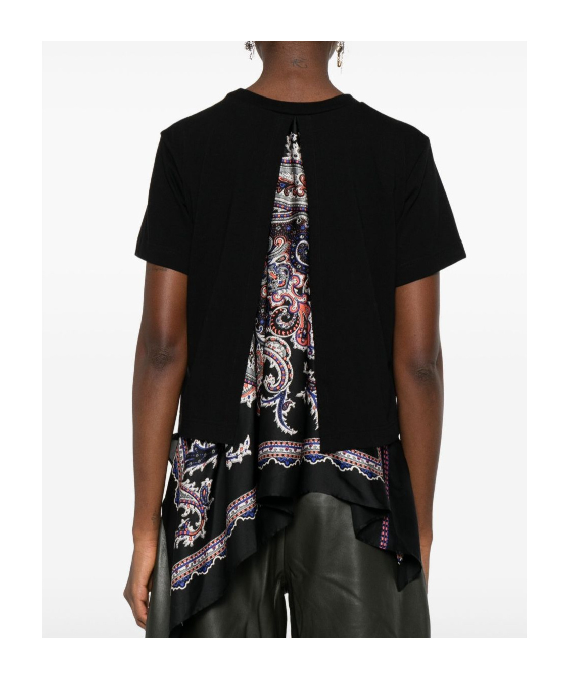 Sacai Pocket-detailed Paisley-print T-shirt In Black