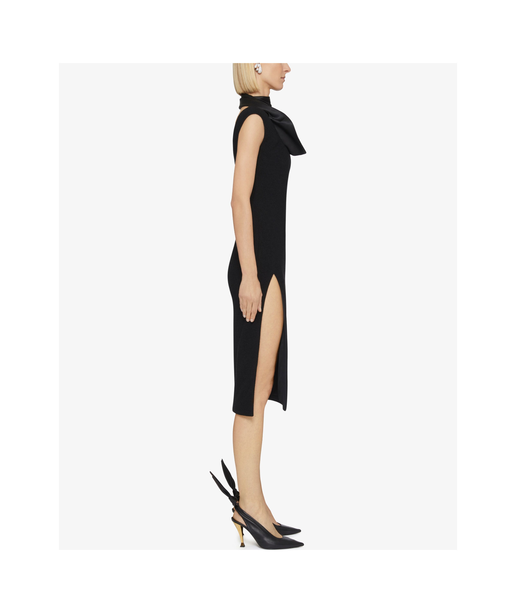 GIVENCHY DRESS IN WOOL WITH SWALLOW COLLAR