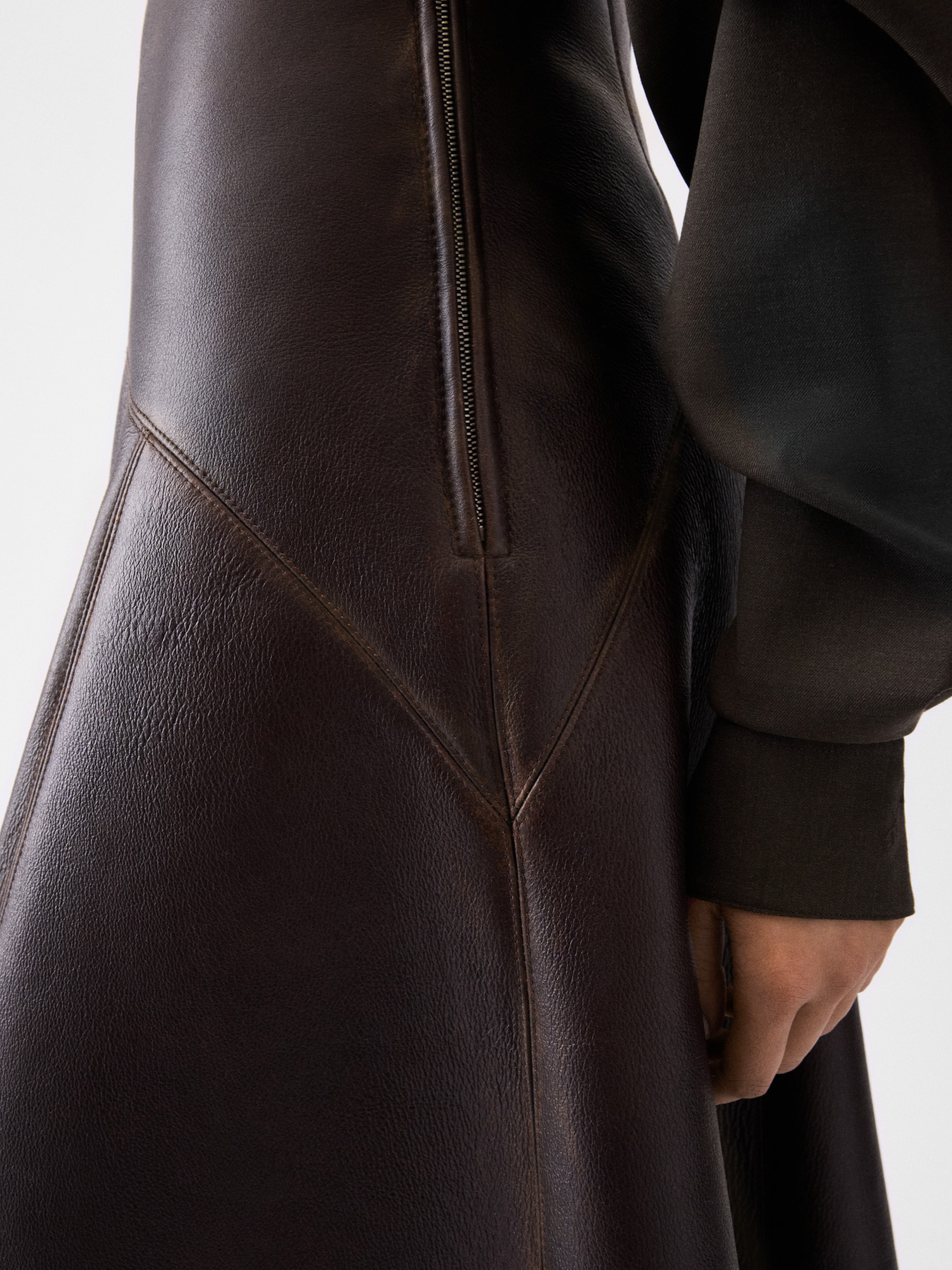 Jacquemus High Waist Skirt In Brown
