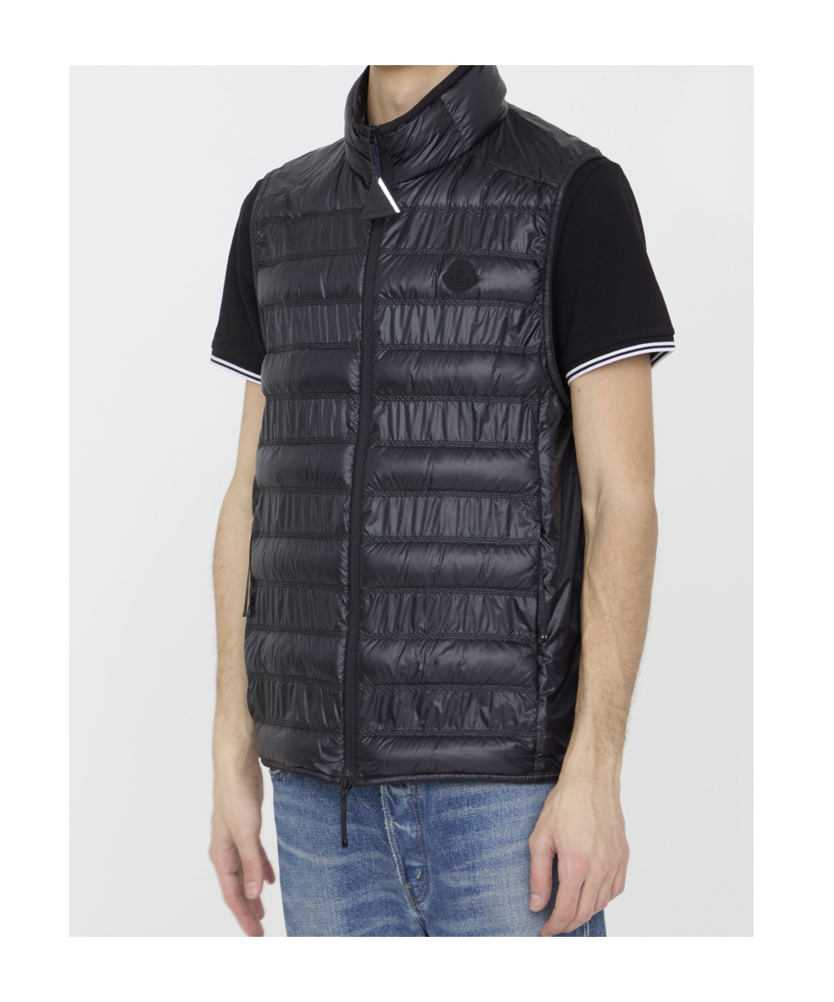 Moncler Lautaret Zip-up Down Vest In Black