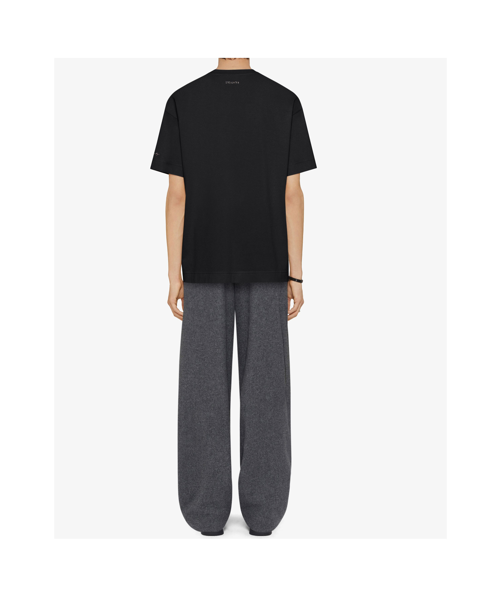 Givenchy T-shirt In Cotton With Embroidered Chandelier And Pearls In Black