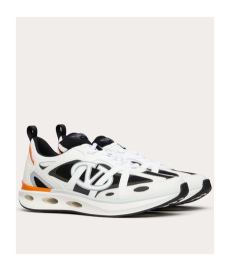 Valentino Vlogo Easyjog Sneakers With Contrast Accents In White
