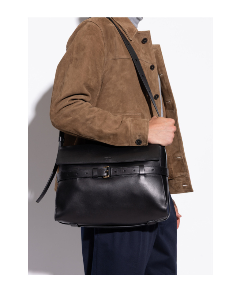 Moschino Flap Shoulder Bag In Black