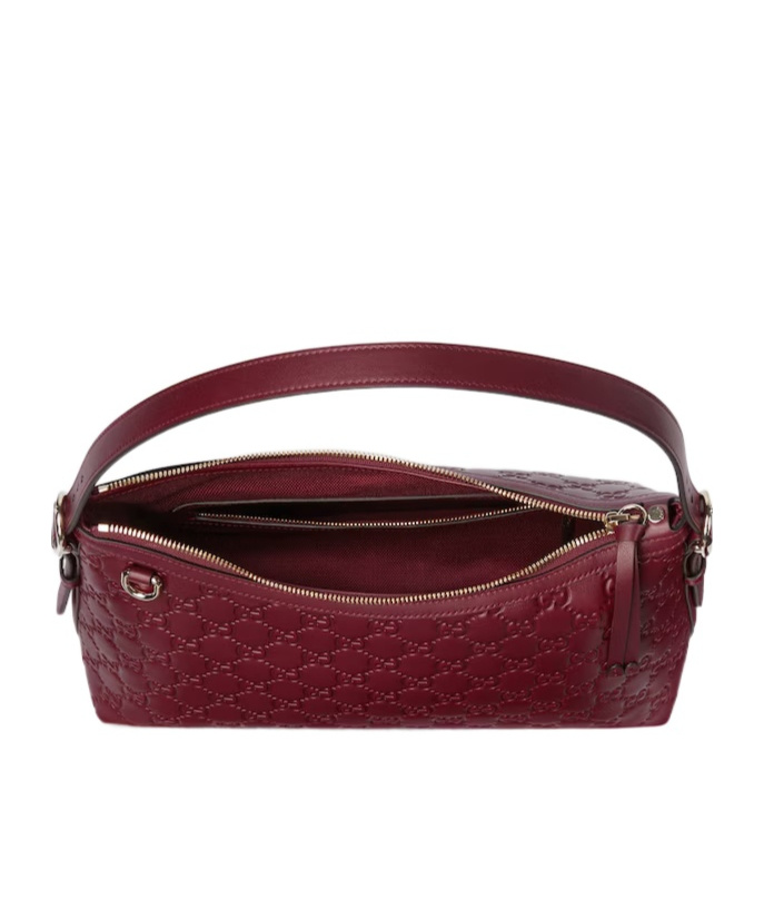 Gucci Gg Emblem Medium Shoulder Bag In Red