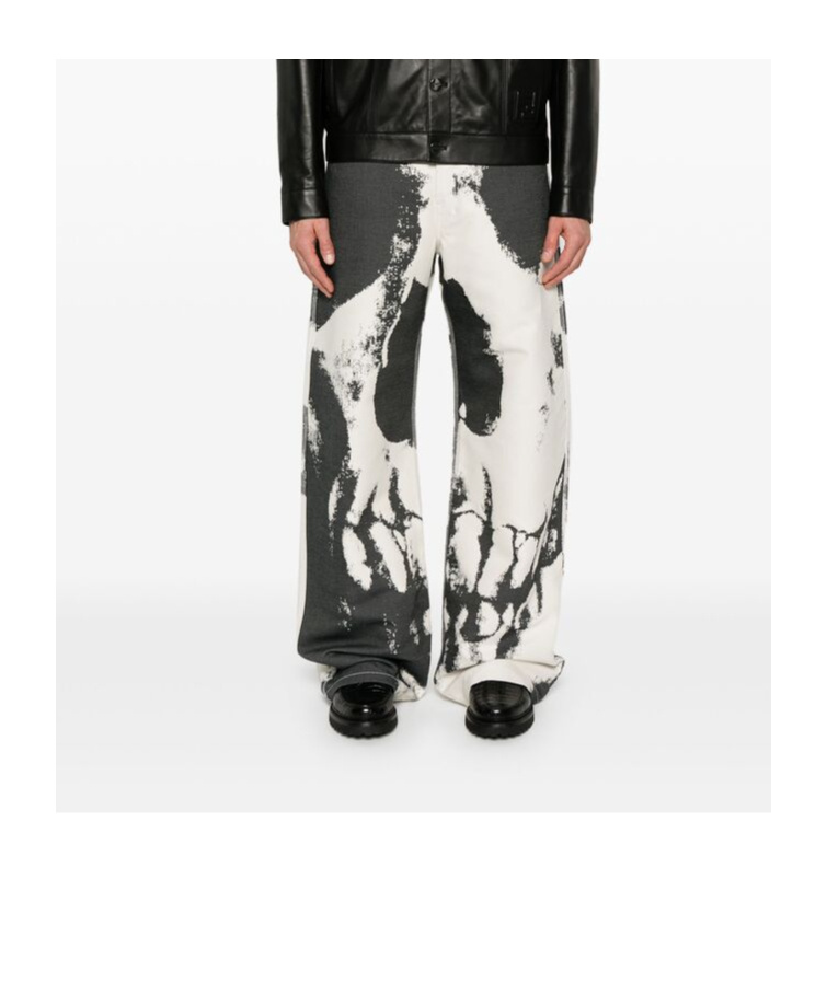 Alexander Mcqueen Skull-print Trousers In Black