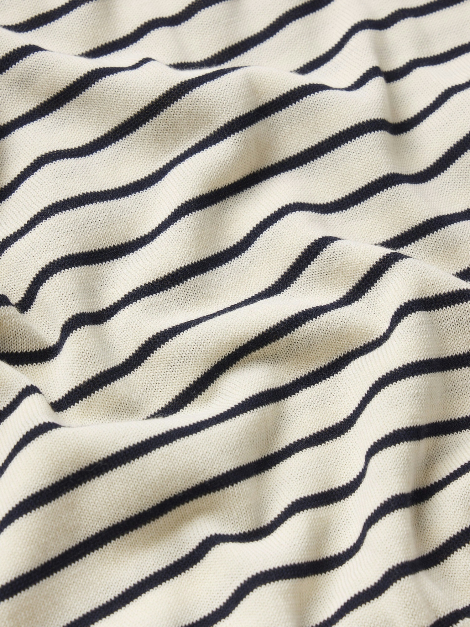 Frame Striped Short Sleeve Polo Shirt In Neutral