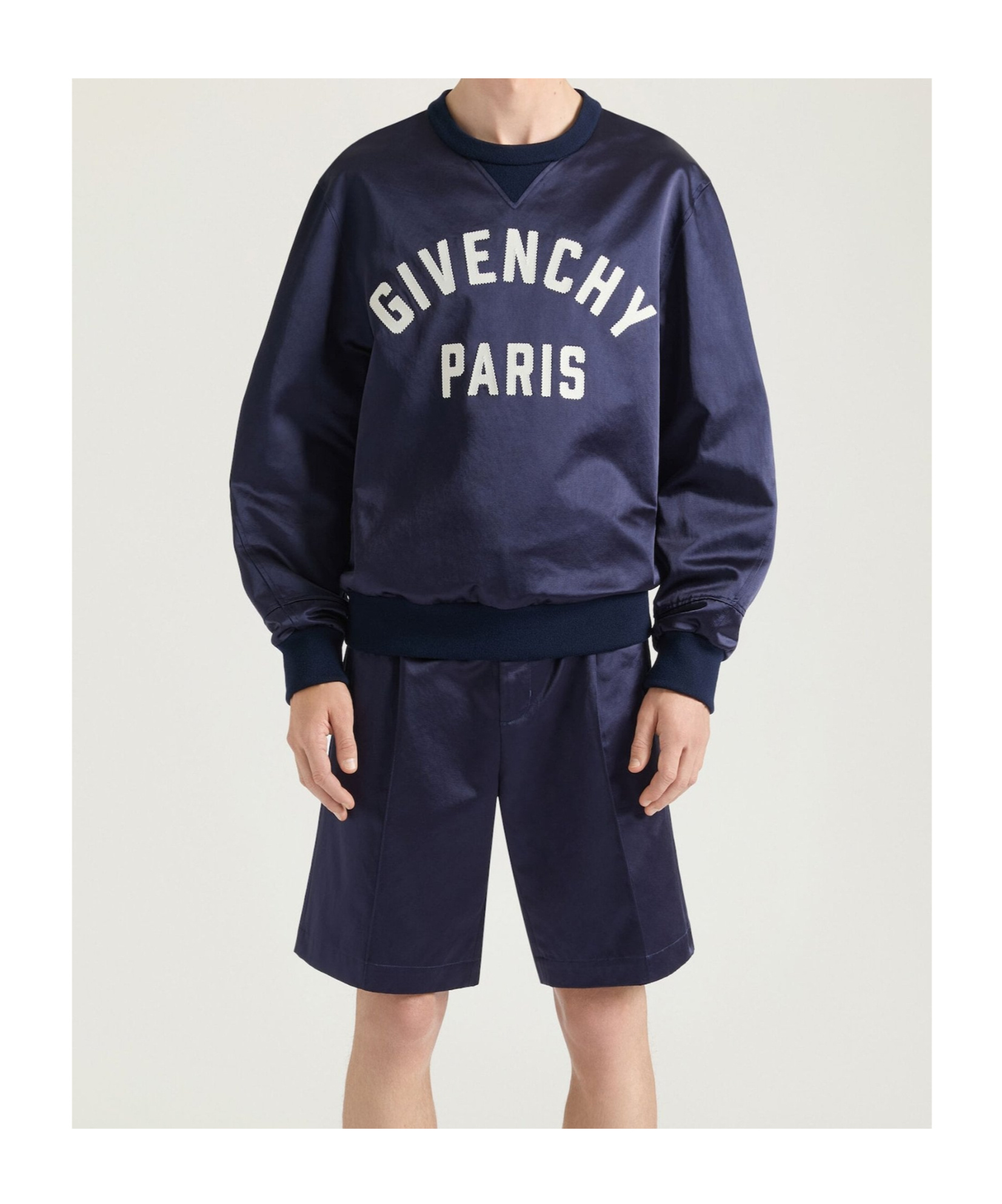 Givenchy Paris Logo Zigzag Embroidered Sweatshirt In Blue