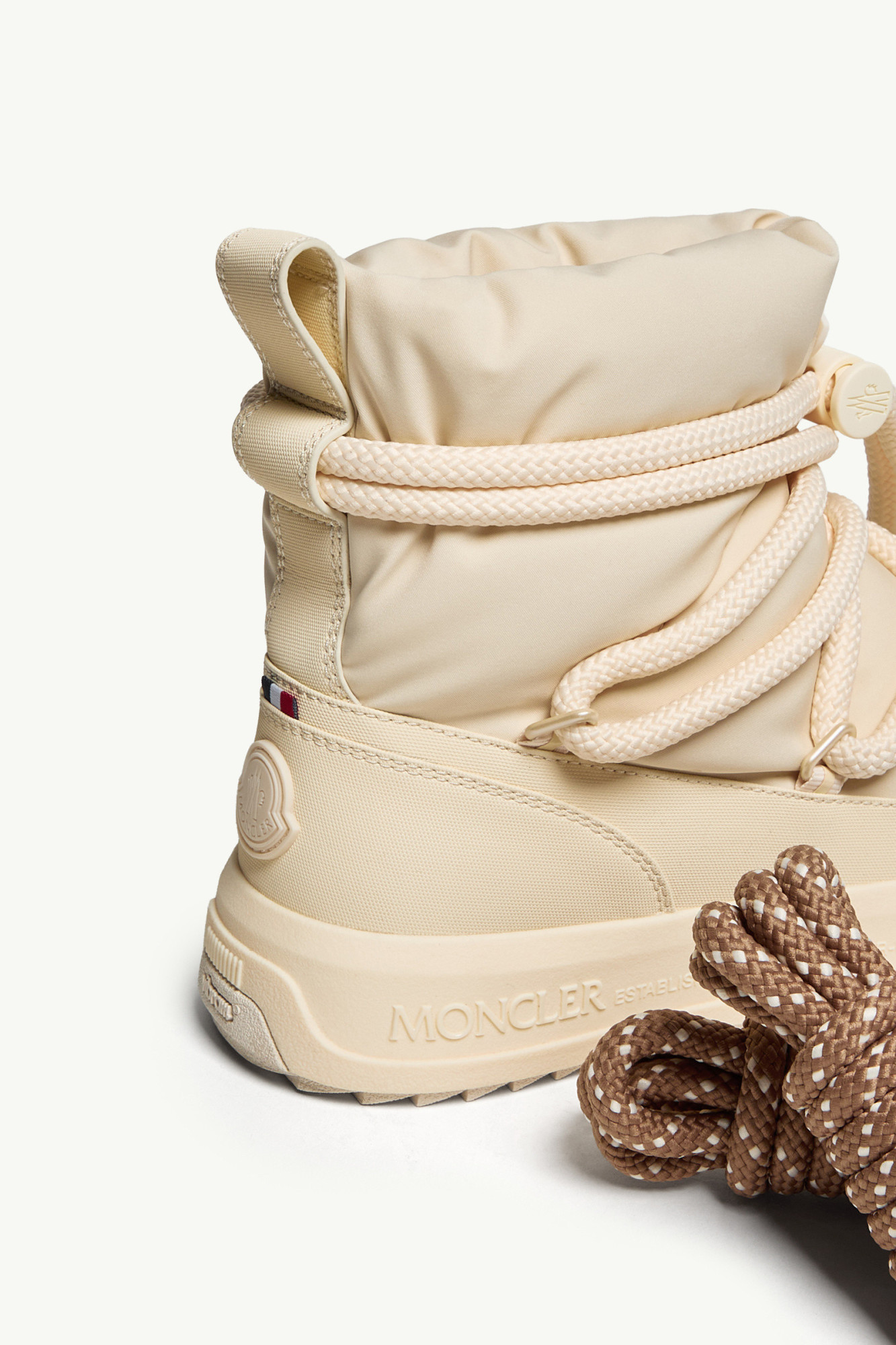 Moncler Altive Mid Snow Boots In Nude