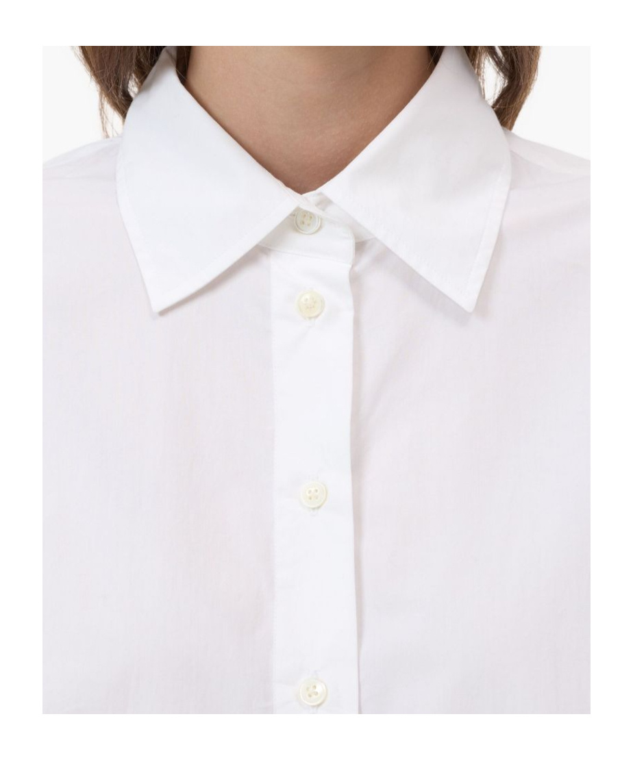 Closed Button-up Long Sleeve Shirt In White