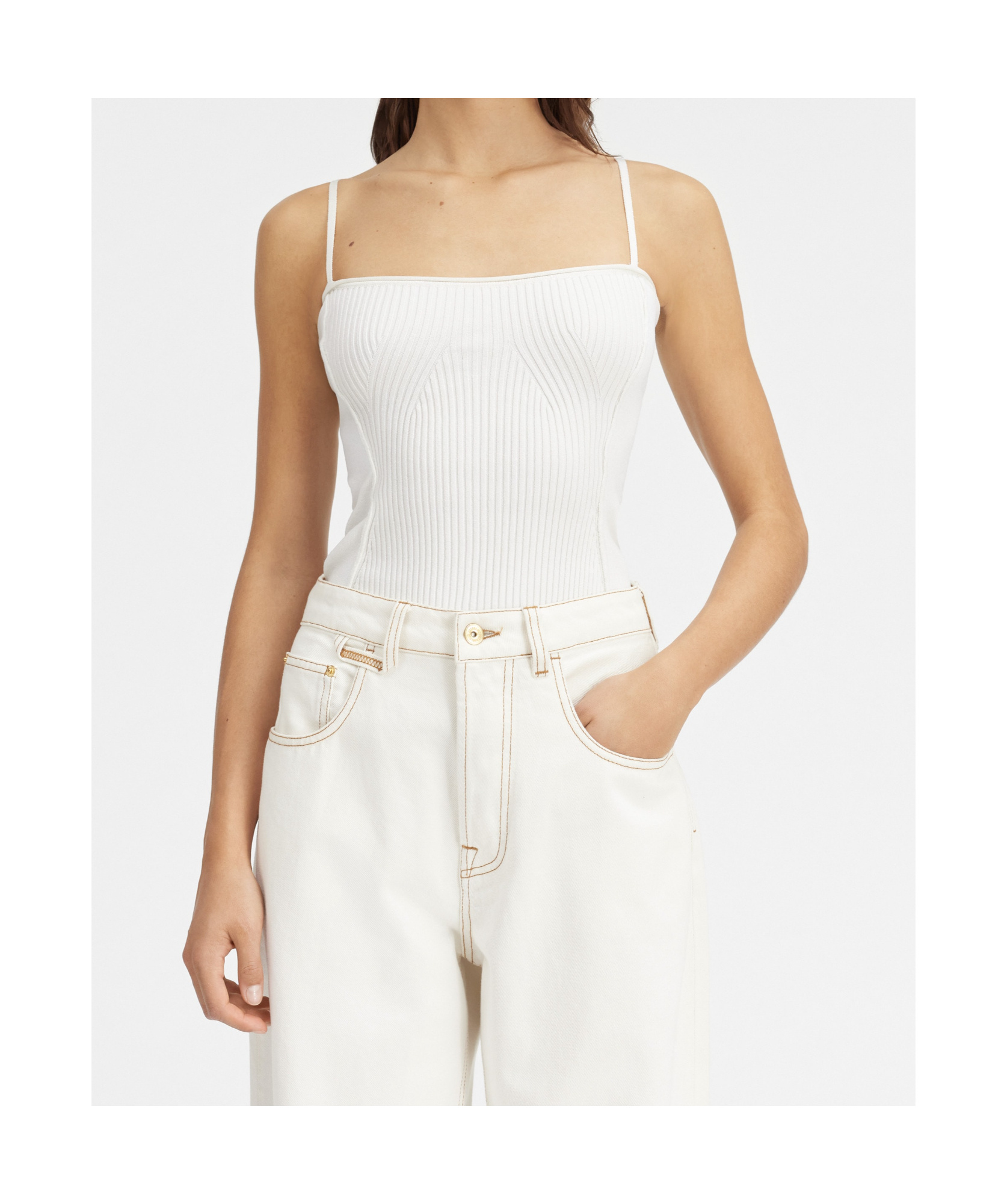 Jacquemus Sierra Ribbed Knit Sleeveless Top In White