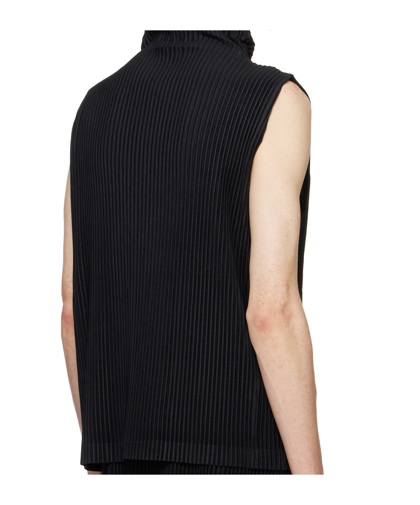 ISSEY MIYAKE PLEATED VEST 