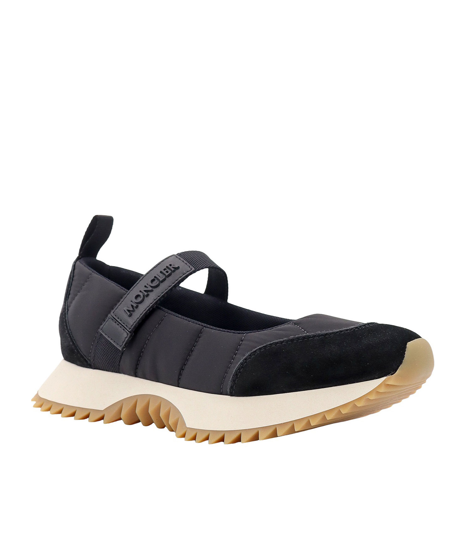 Moncler Pacey Ballet Quilted Sneakers In Black