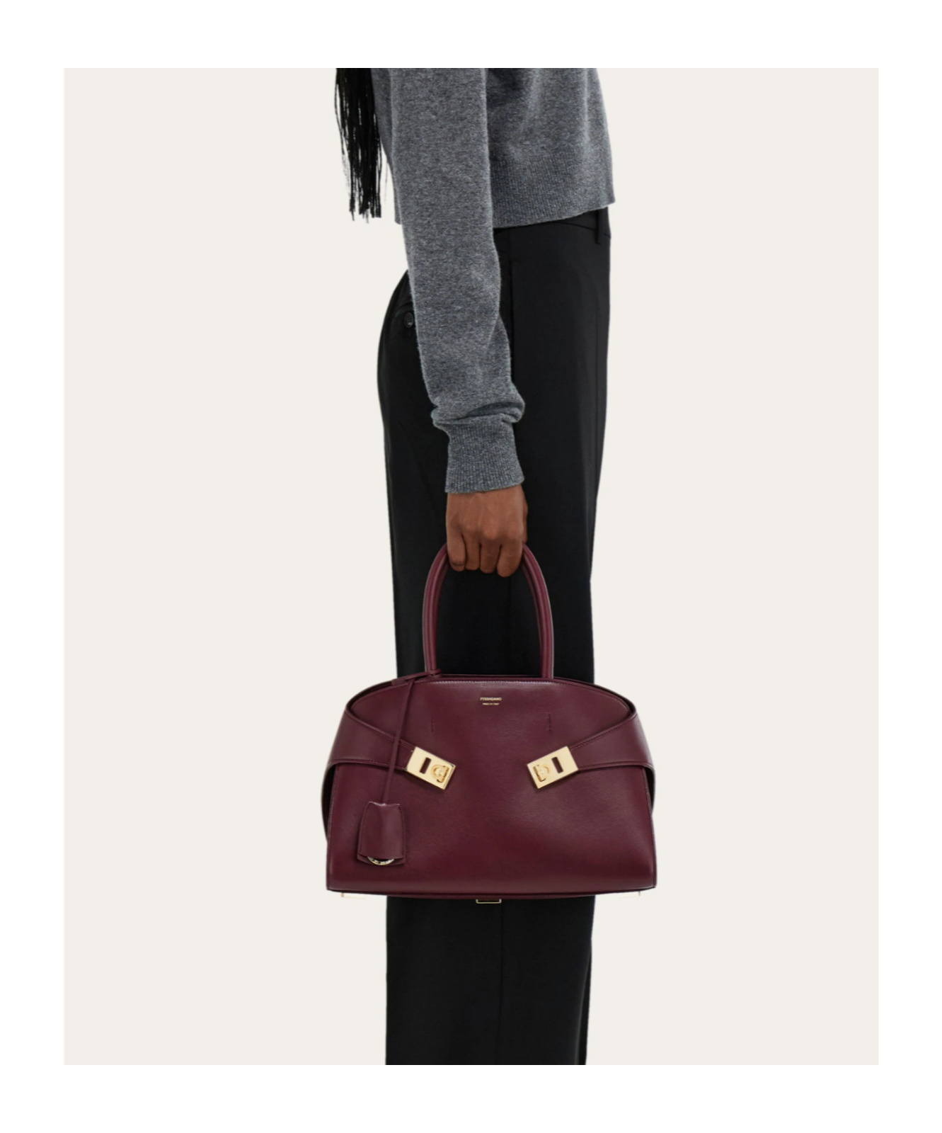 Ferragamo Medium Hug Leather Tote Bag In Purple