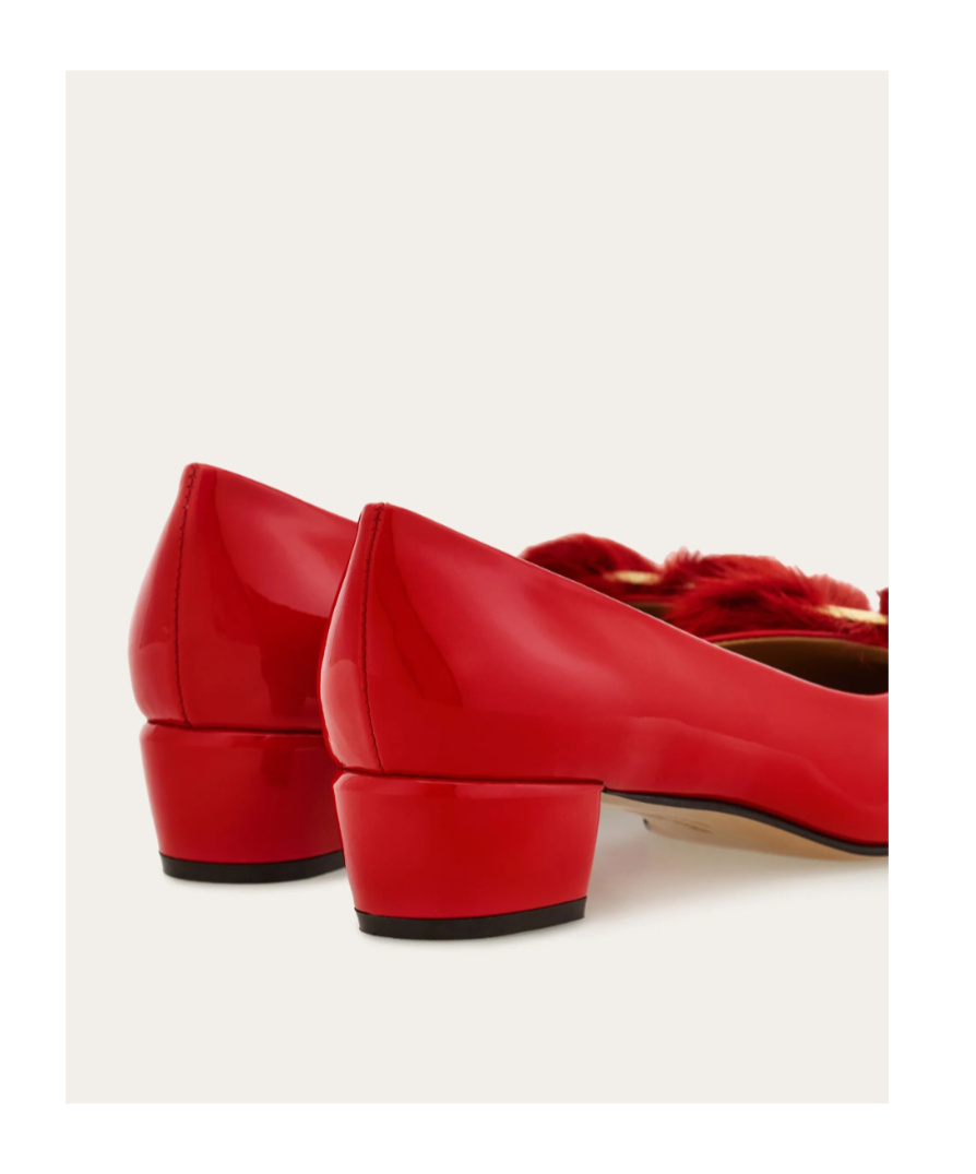 Ferragamo Vara Chunky Heels In Red