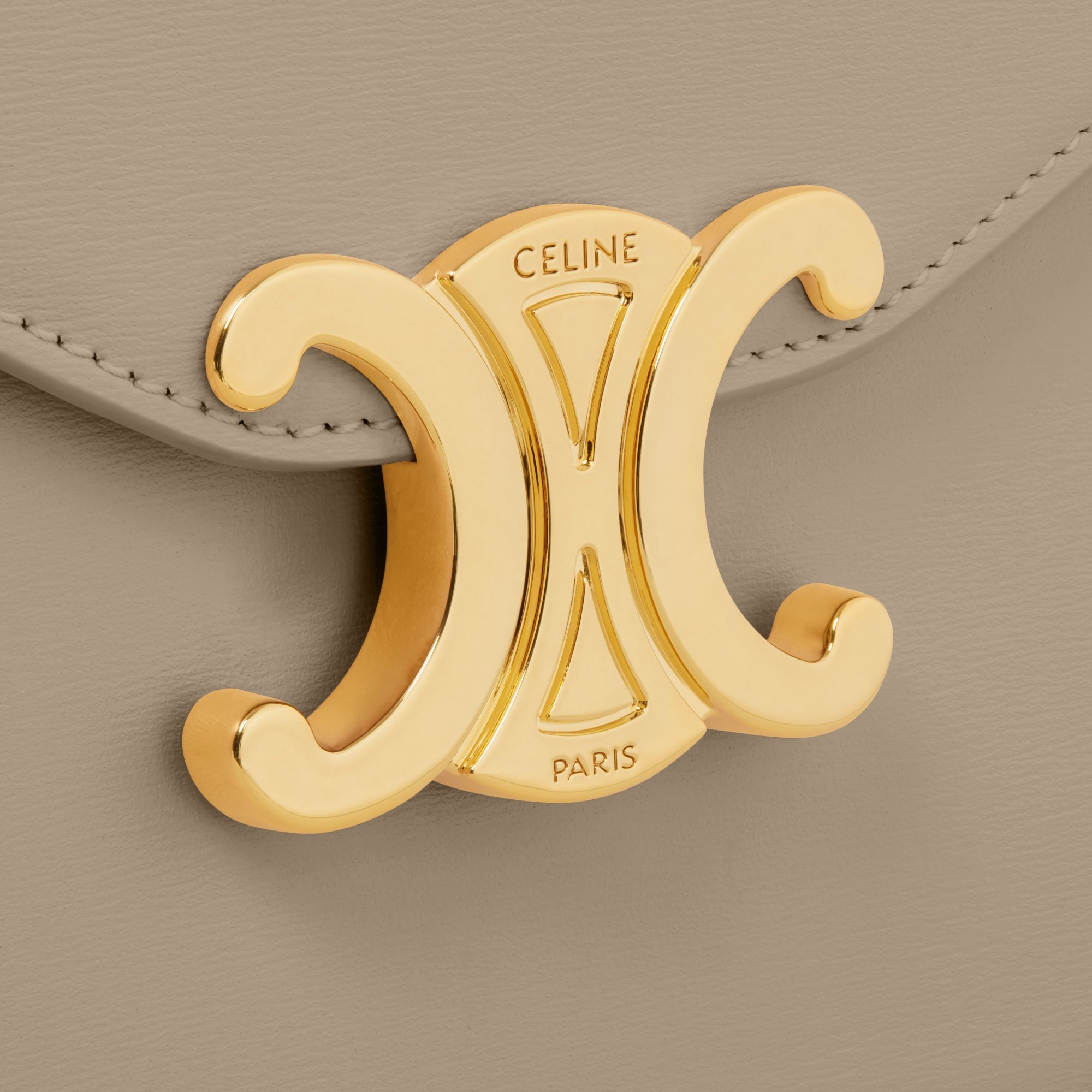 Celine Wallet On Chain Margo In Shiny Calfskin In Neutral