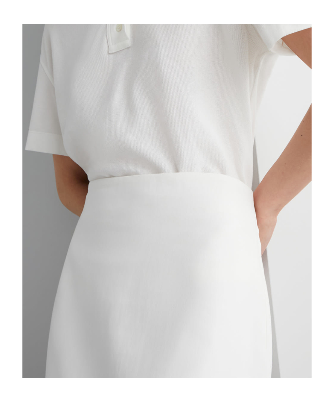 Brunello Cucinelli Long Skirt With Diagonal Cut In White