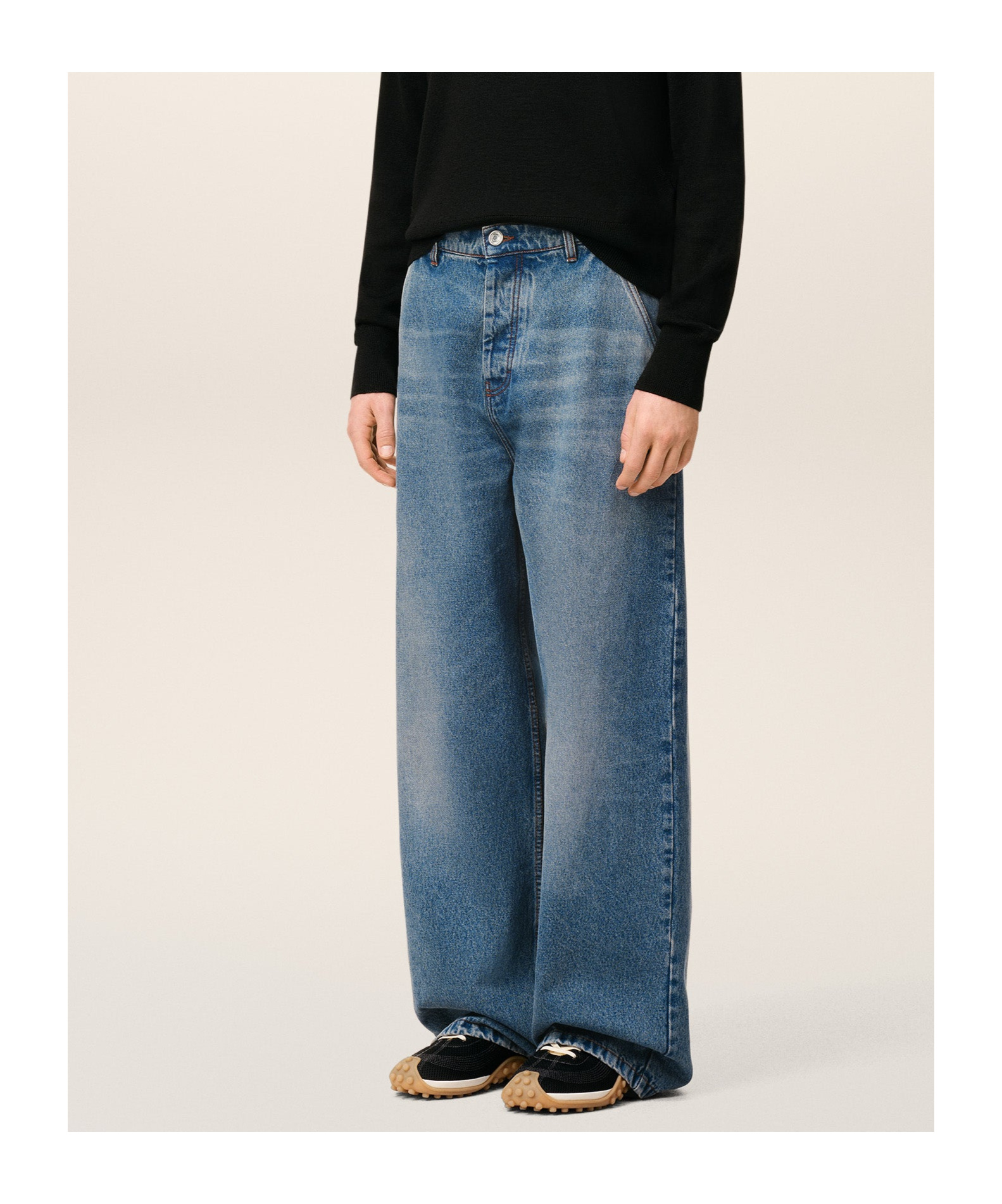 Ami Alexandre Mattiussi Wide Fit Jeans In Used Indigo Denim. In Blue