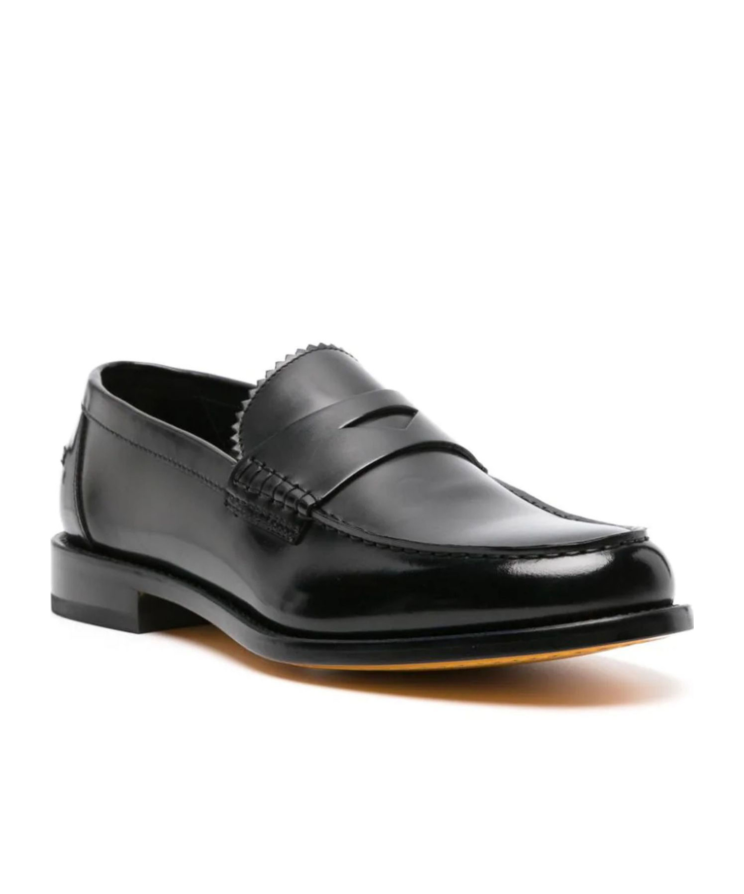 Doucal's Round-headed Love Shoes In Black