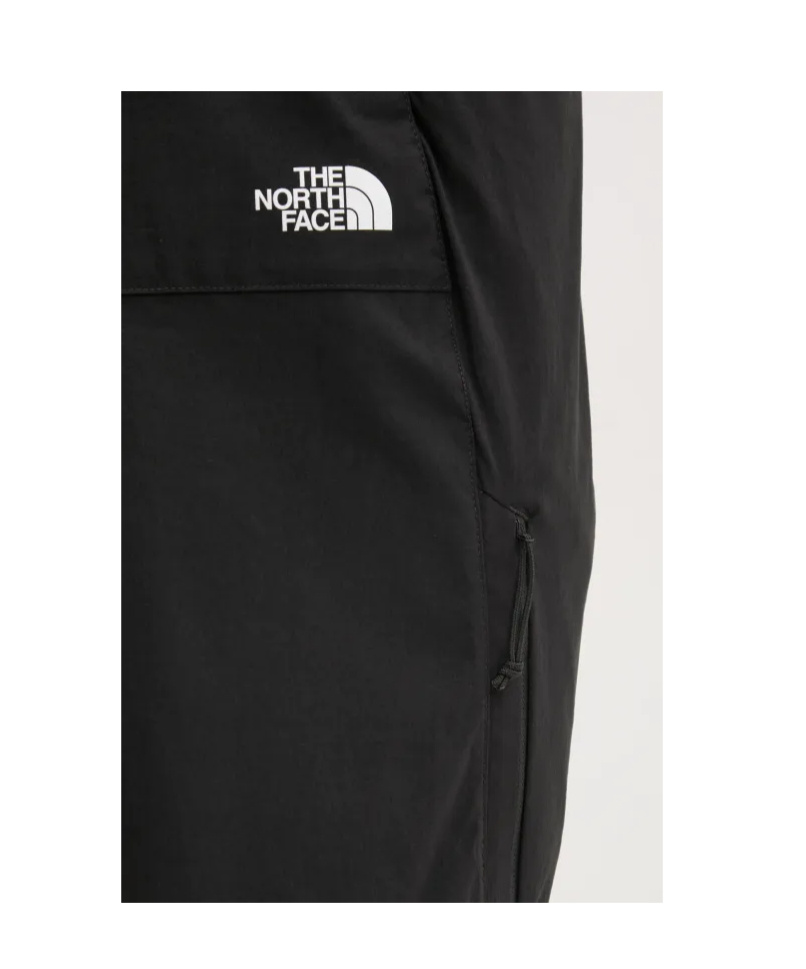 THE NORTH FACE POCKETS SHORTS