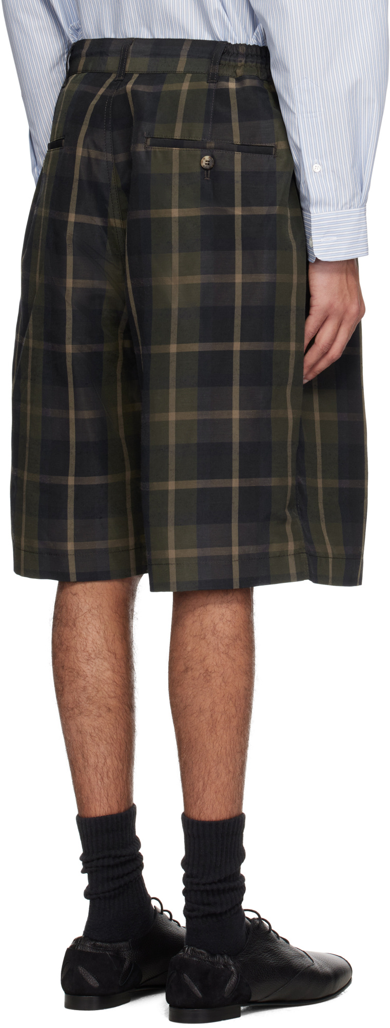 Comme Des Garçons Linen Shorts In Black