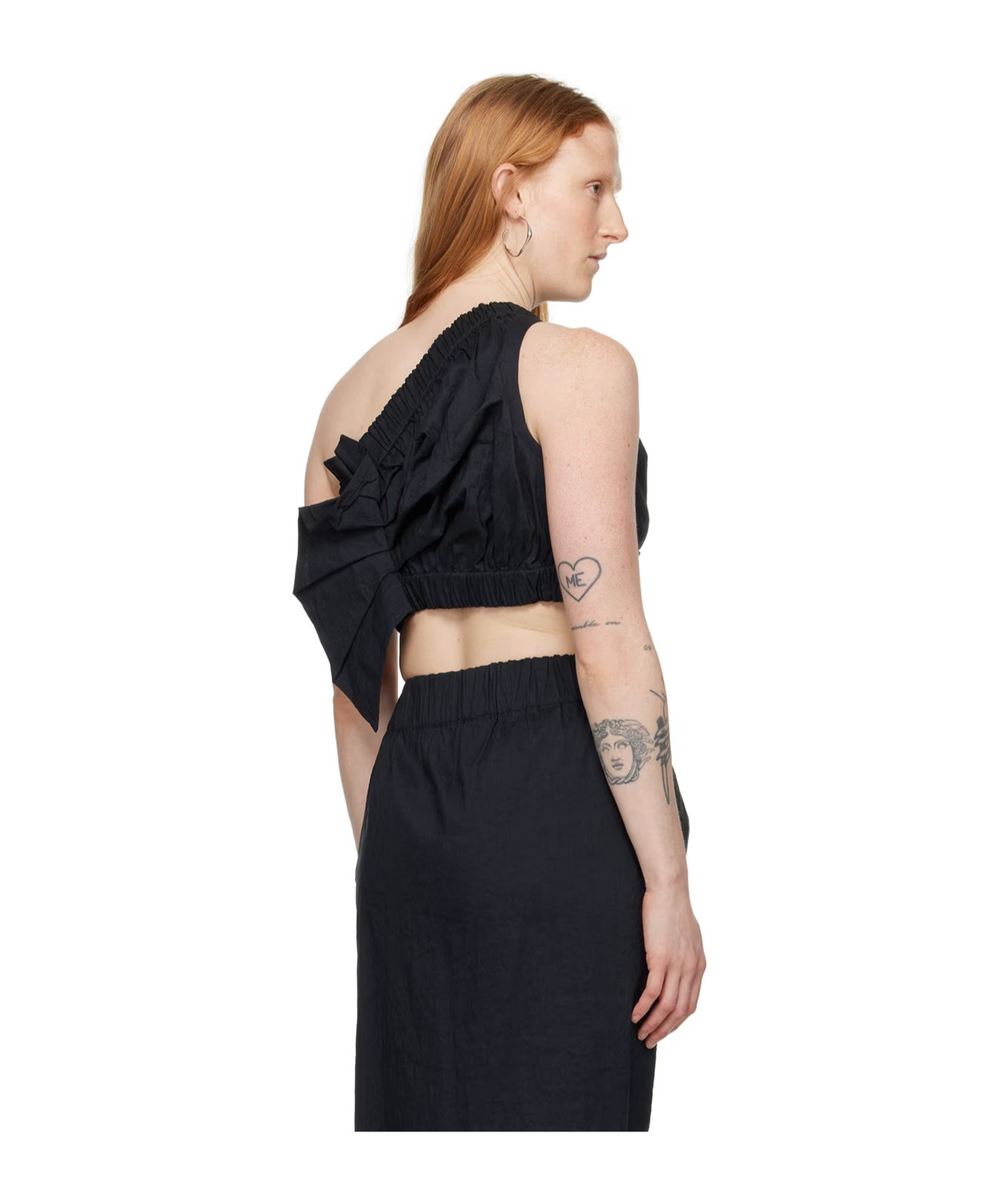 Issey Miyake Twist-pleated Top In Black