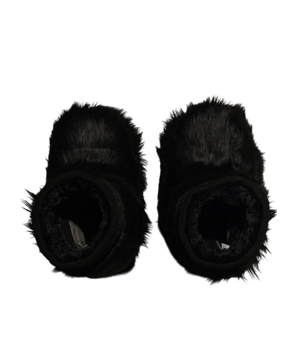 Moon Boot Mid Icon Yeti Ankle Boots In Black