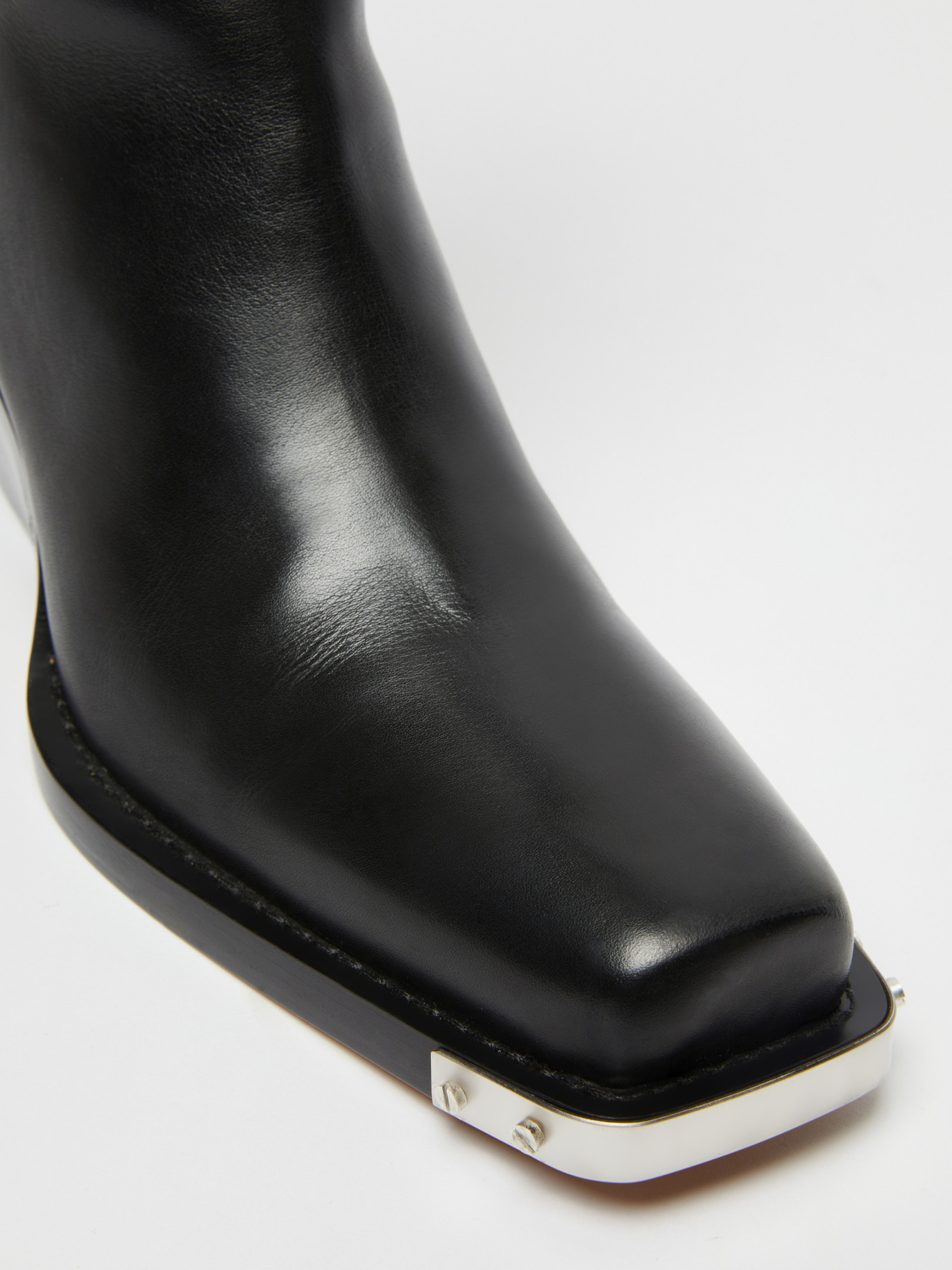 Sportmax Square-toed Short Boots In Black