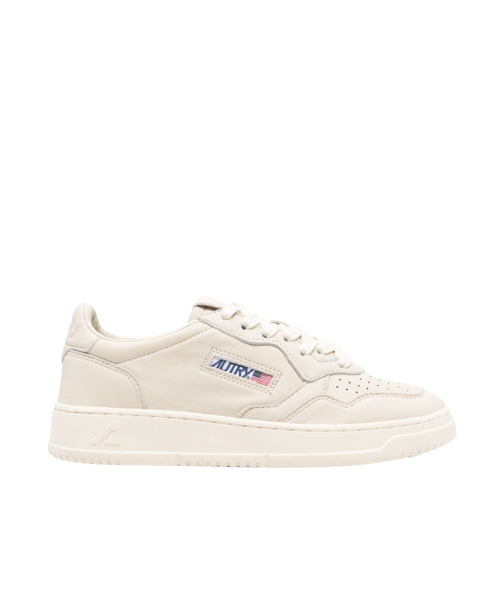 Autry Medalist Low Wom Solidgoat Shoes In White