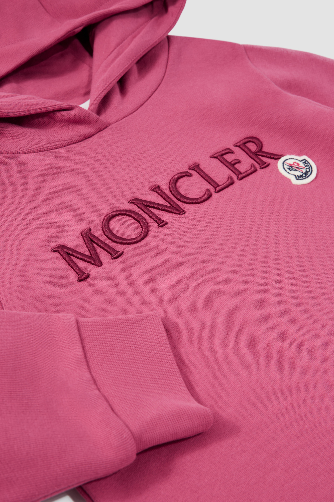 Moncler Logo-embroidered Hoodie In Red
