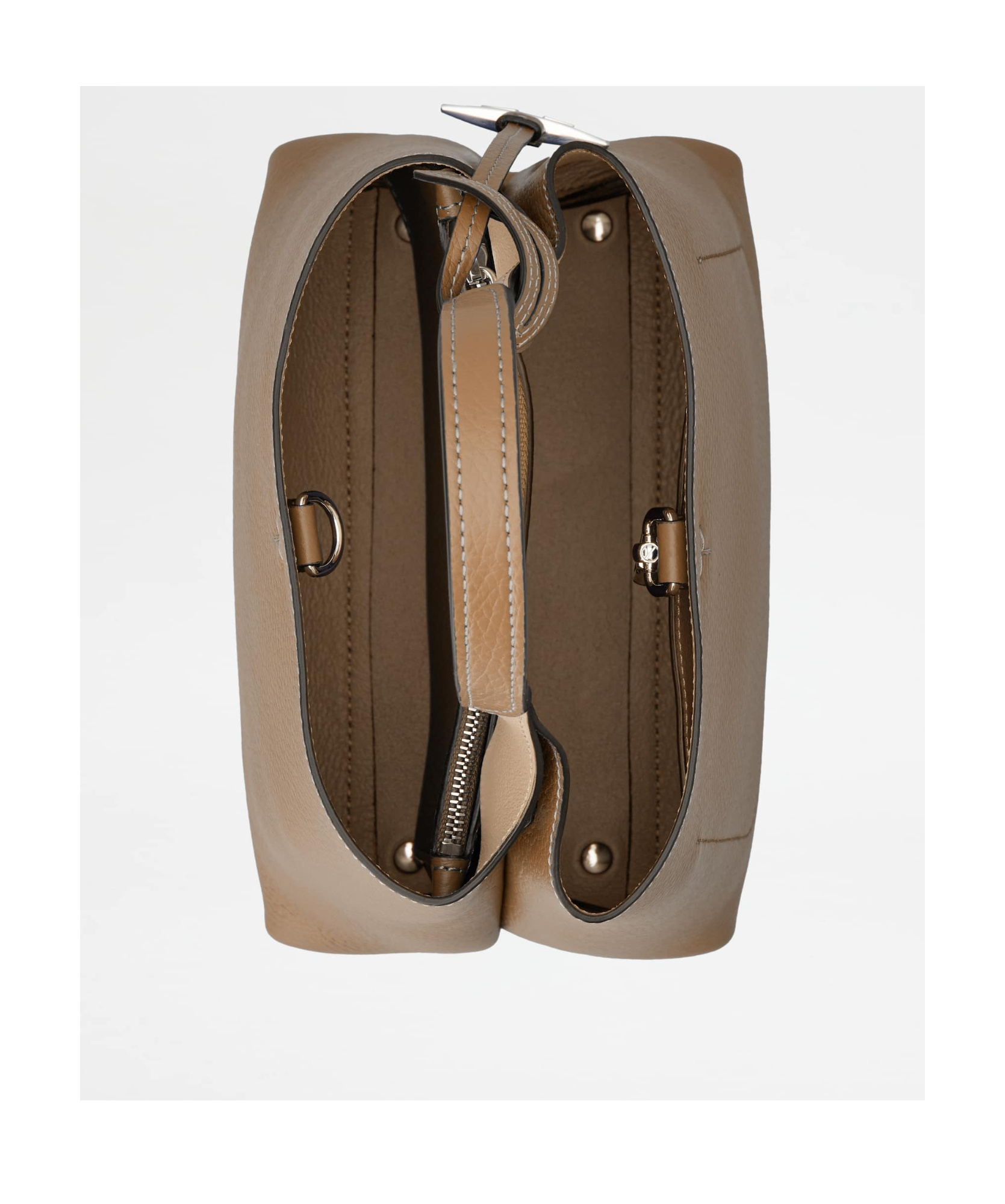 Tod's Single Handle Shoulder Bag In Brown