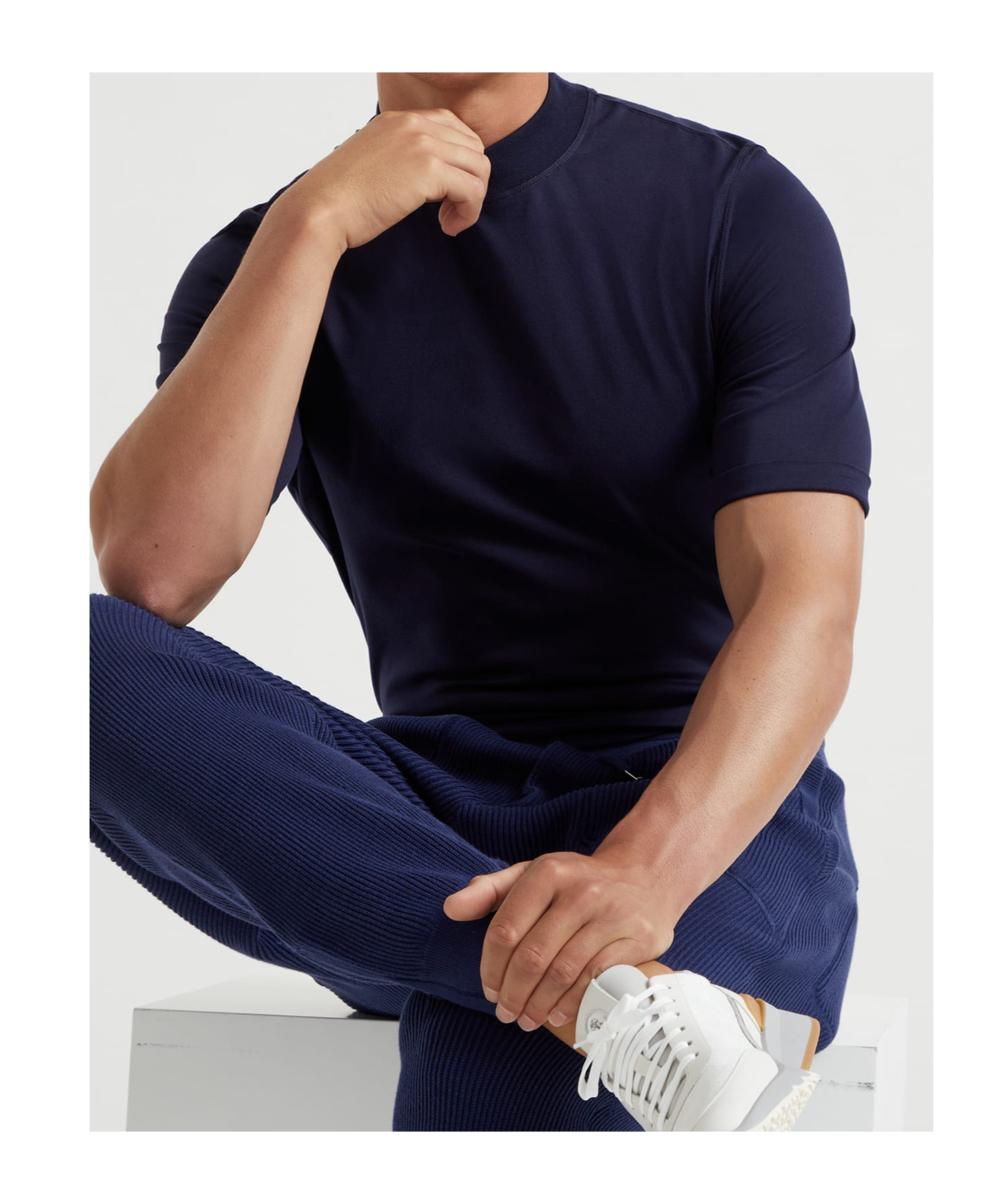 Brunello Cucinelli T-shirt With Raised Collar In Black