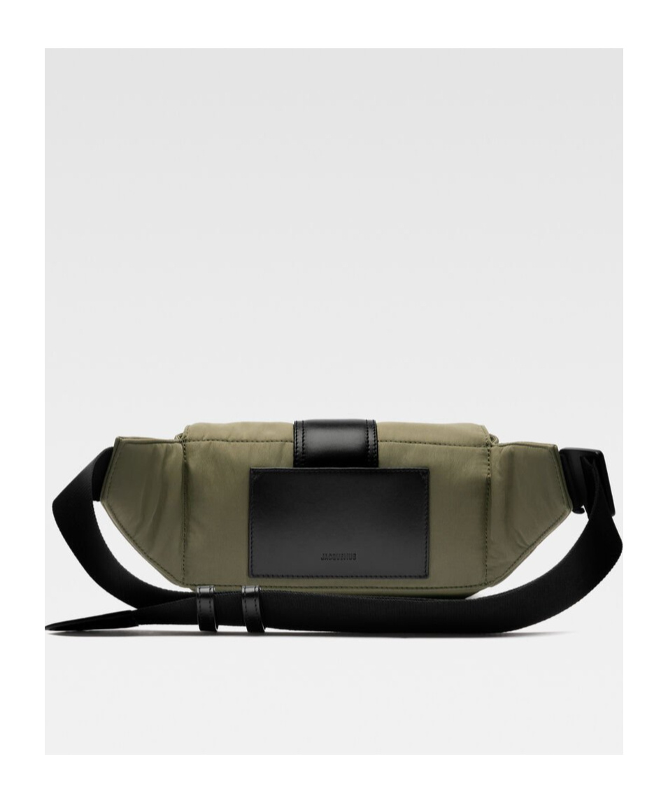 Jacquemus La Banane Bambino Cotton Belt Bag In Green