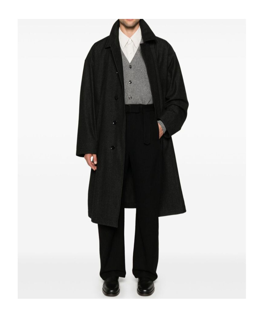 Lemaire Mixed Color Effect Coat In Black
