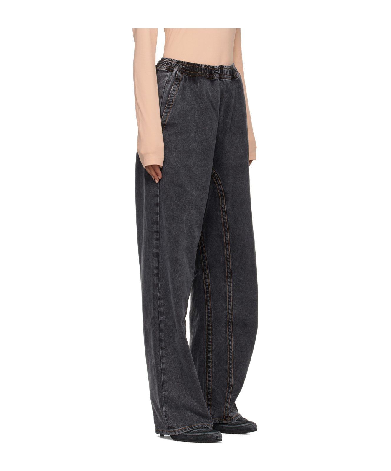Y/project Embroidery Logo Detail Jeans In Black