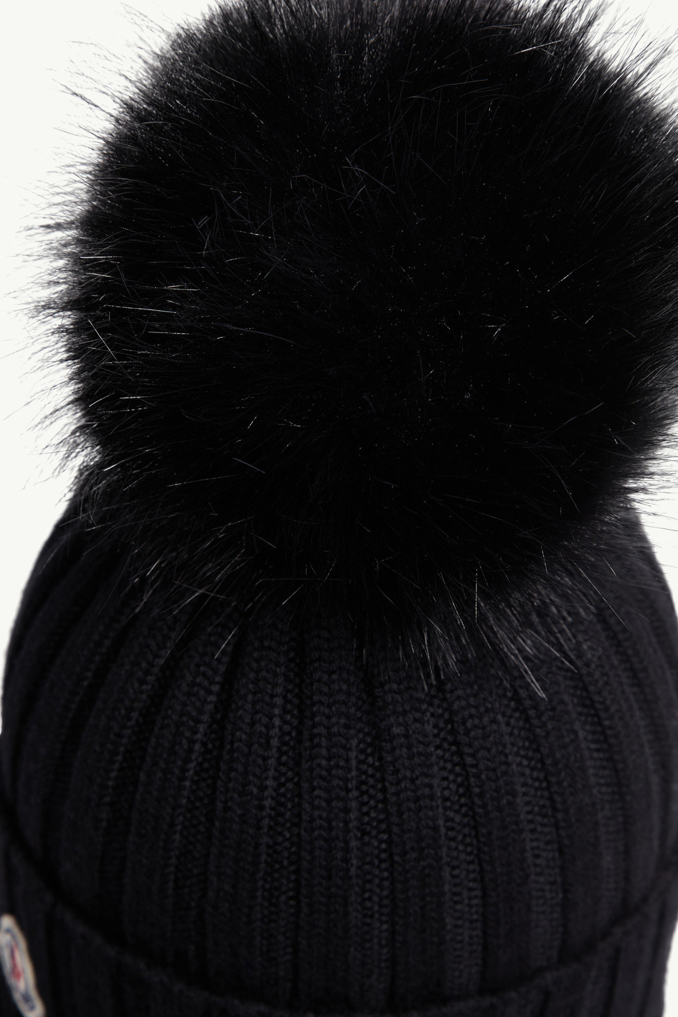 Moncler Virgin Wool And Black Cashmere Beanie Women In Black